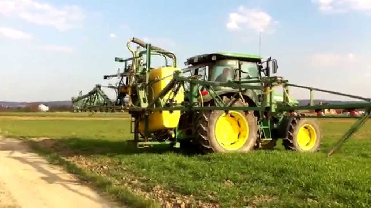 JOHN DEERE 5080M oraz UNIA PILMET REX 1000 Oprysk 2015