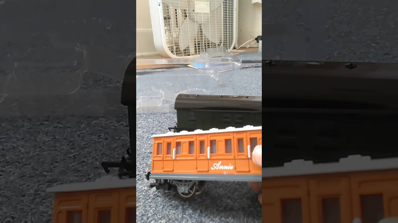 Bachmann Thomas Green Mail Car Unboxing/Review