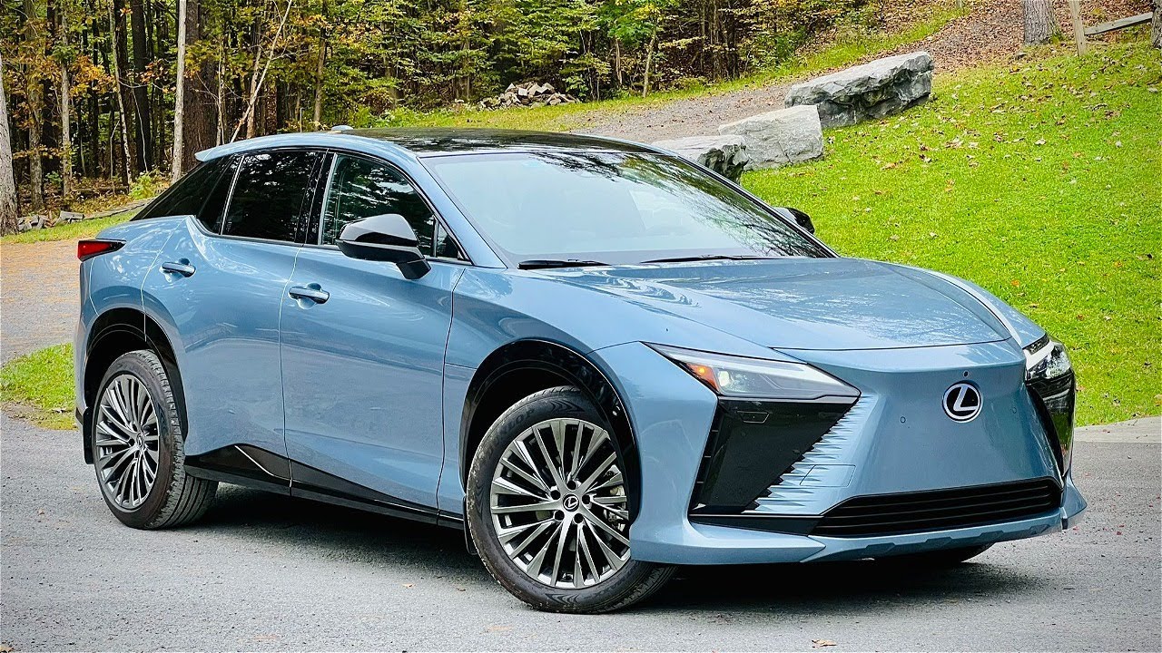 Lexus RZ 450e 2024 года | Дом на поле боя