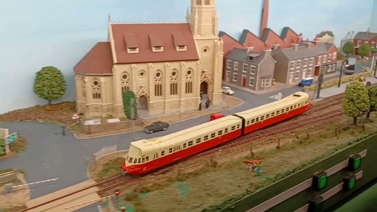 Modélisme ferroviaire. Rassemblement de modules SceNic à l'exposition de Laval 2023