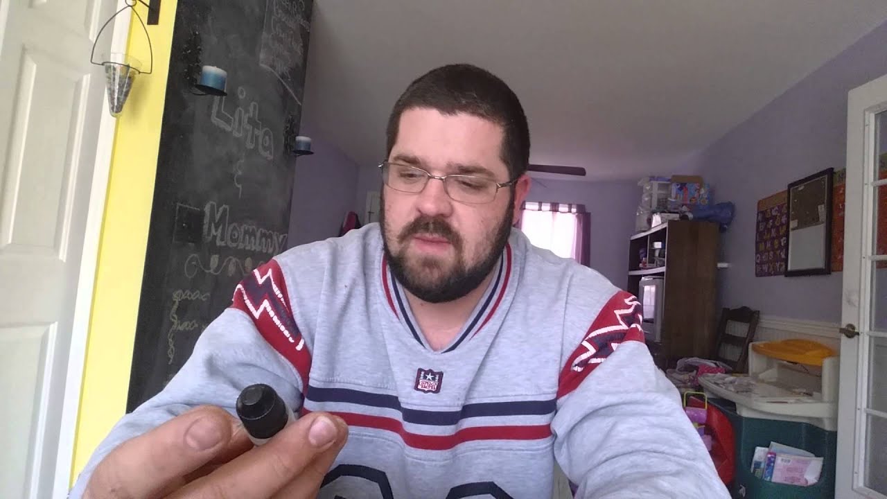 Sour Apple ejuice review.(VAPES GONE WILD)