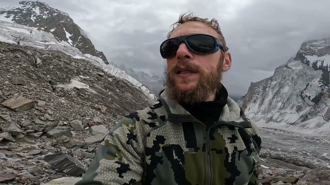 Trekking Pakistan - Gondogoro La  Ep. 6 - Climbing Pastore Peak (6.210m)