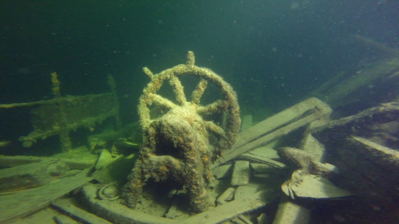 Baltic sea wreck diving S/S Isbj&ouml;rn with gopro JJCCR