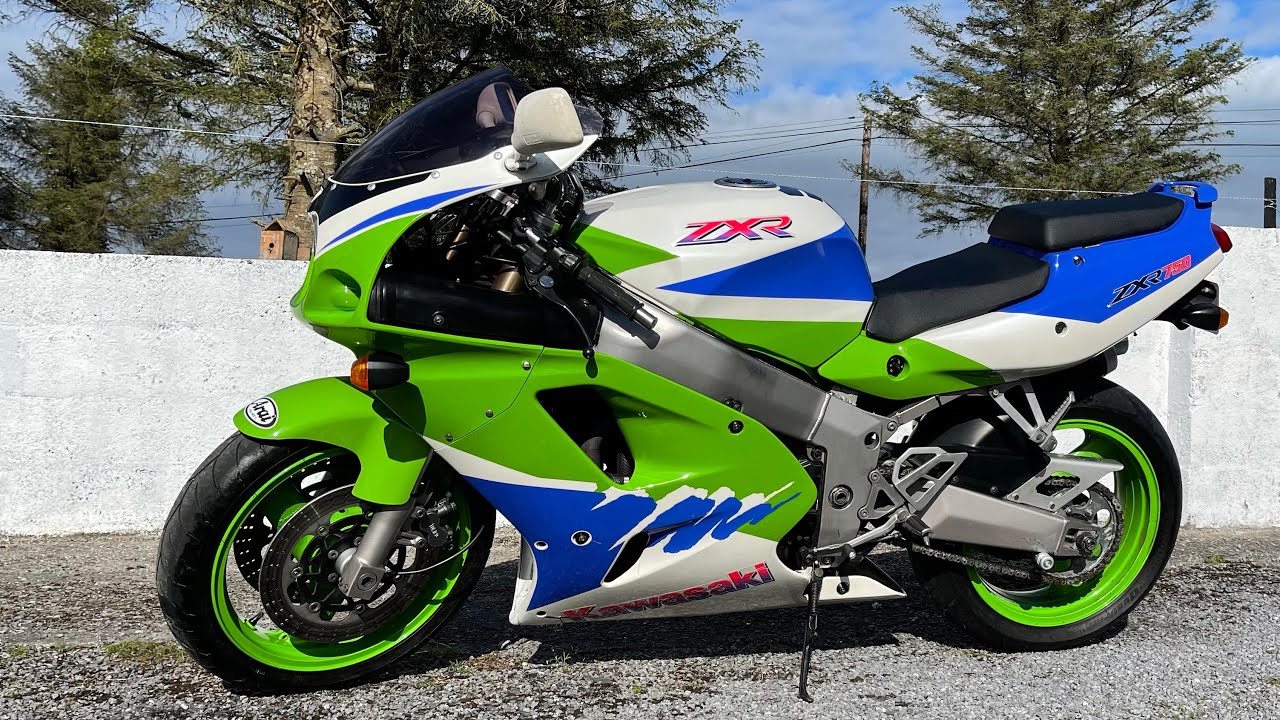 1993 Kawasaki zxr750 L1