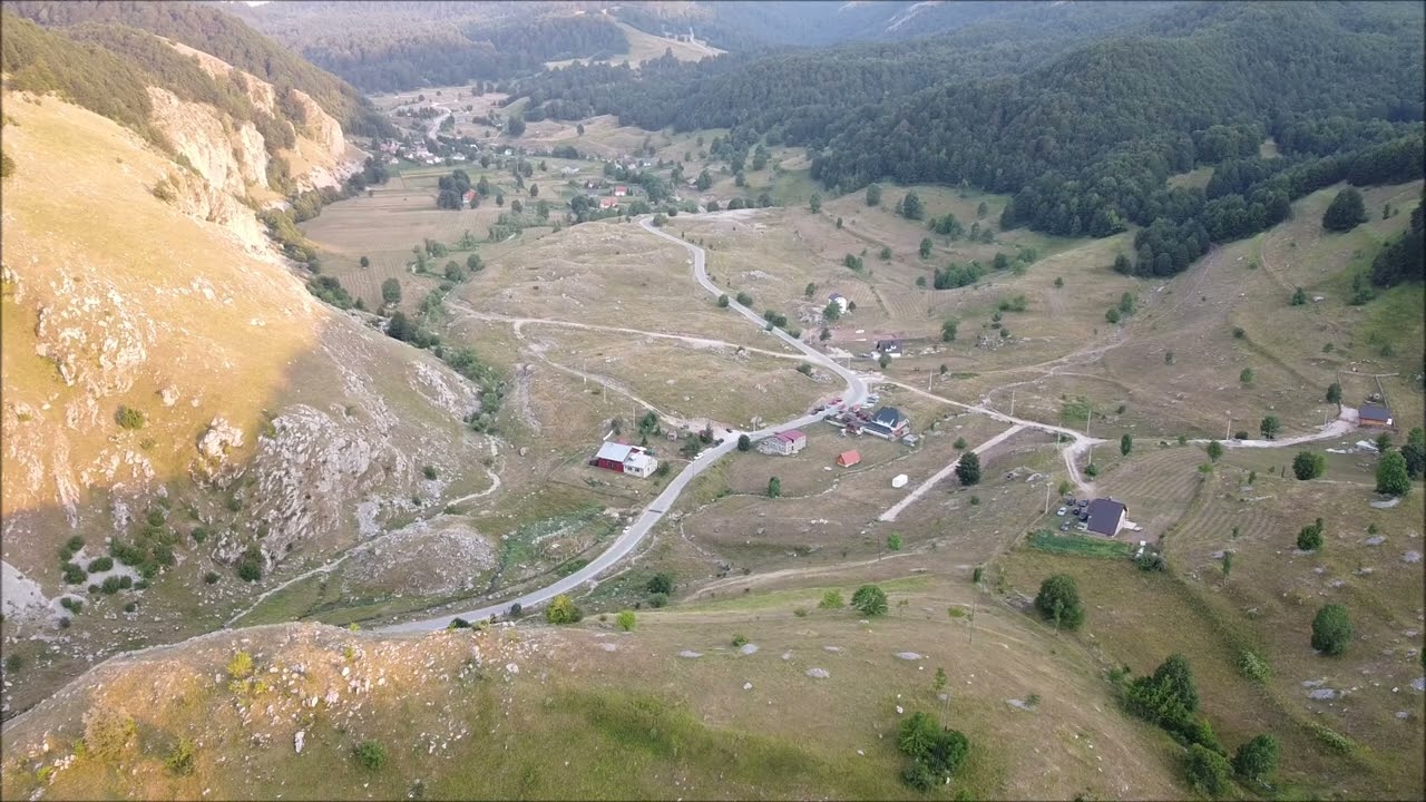 Let: Tušila - Sinanovići #visitbosnia #bjelasnica #visocica #dji #mavicmini #mini #flying
