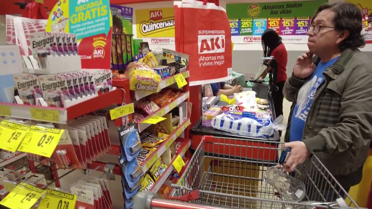 Supermercado Ecuatoriano: AKÍ (4K) - Ambato, Tunguhaura
