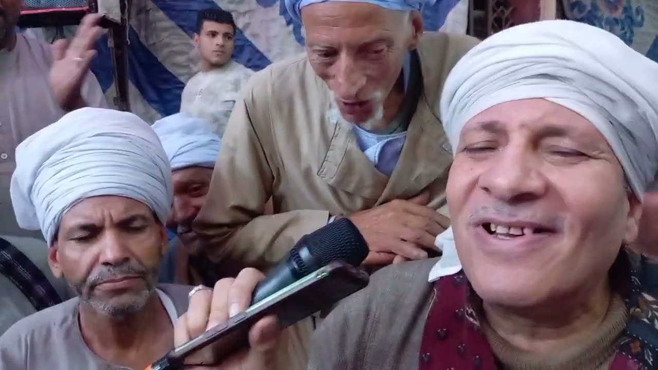 الشيخ جمال عبد المجيد/ تليفون ضرب فى الإداره قالت الرئيسه ألوه