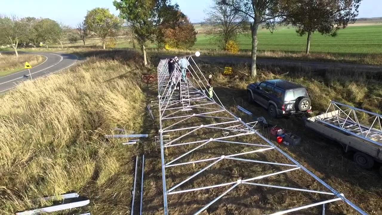 Storkowo stawianie 36m wieży
