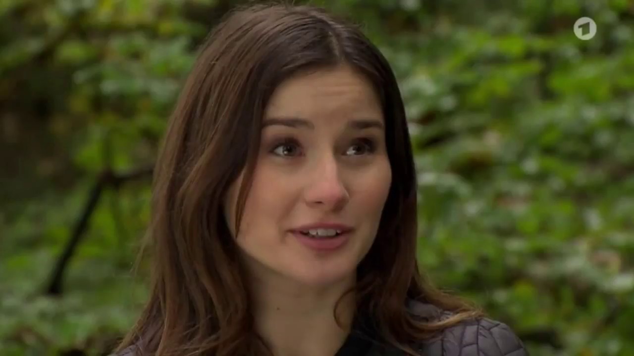 Clara und Adrian - verliebt in William? | Sturm der Liebe