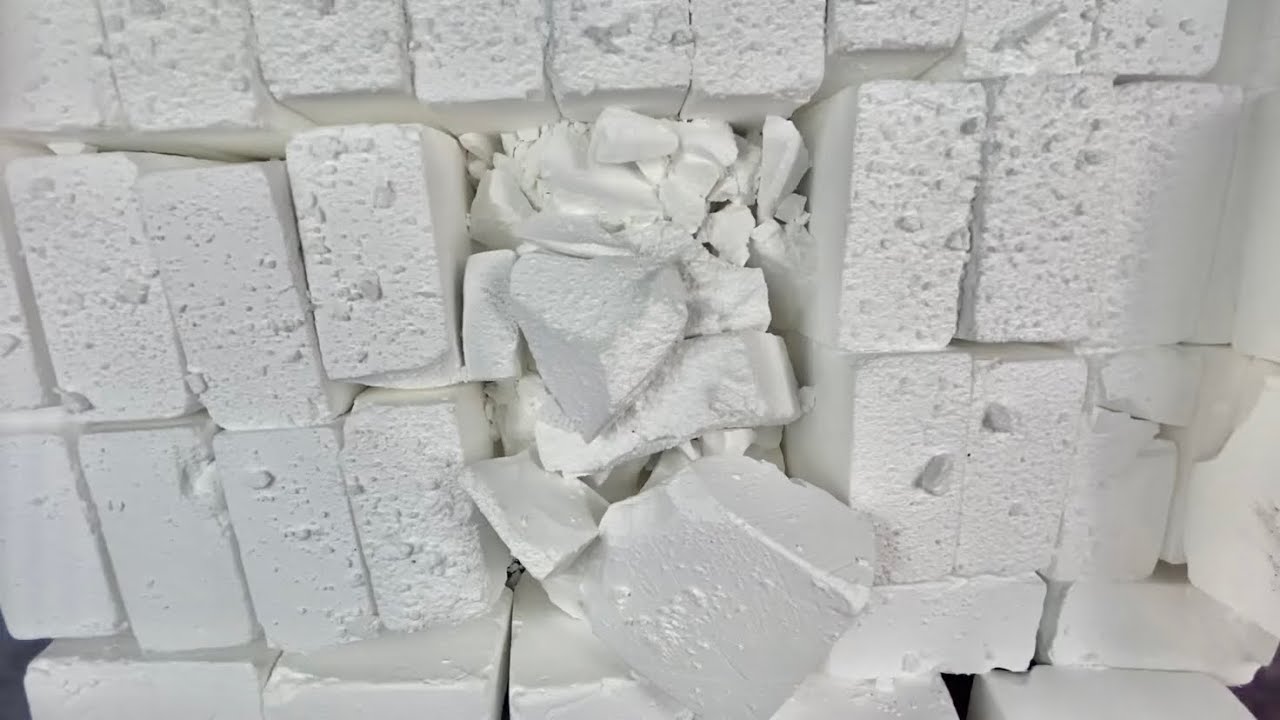 GYMCHALK BLOCKS CRUSHING / 