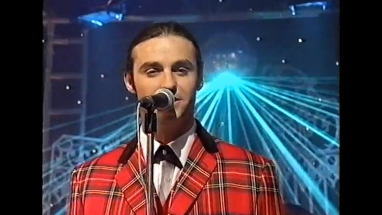 Wet Wet Wet - Goodnight Girl - Christmas Top Of The Pops 1992
