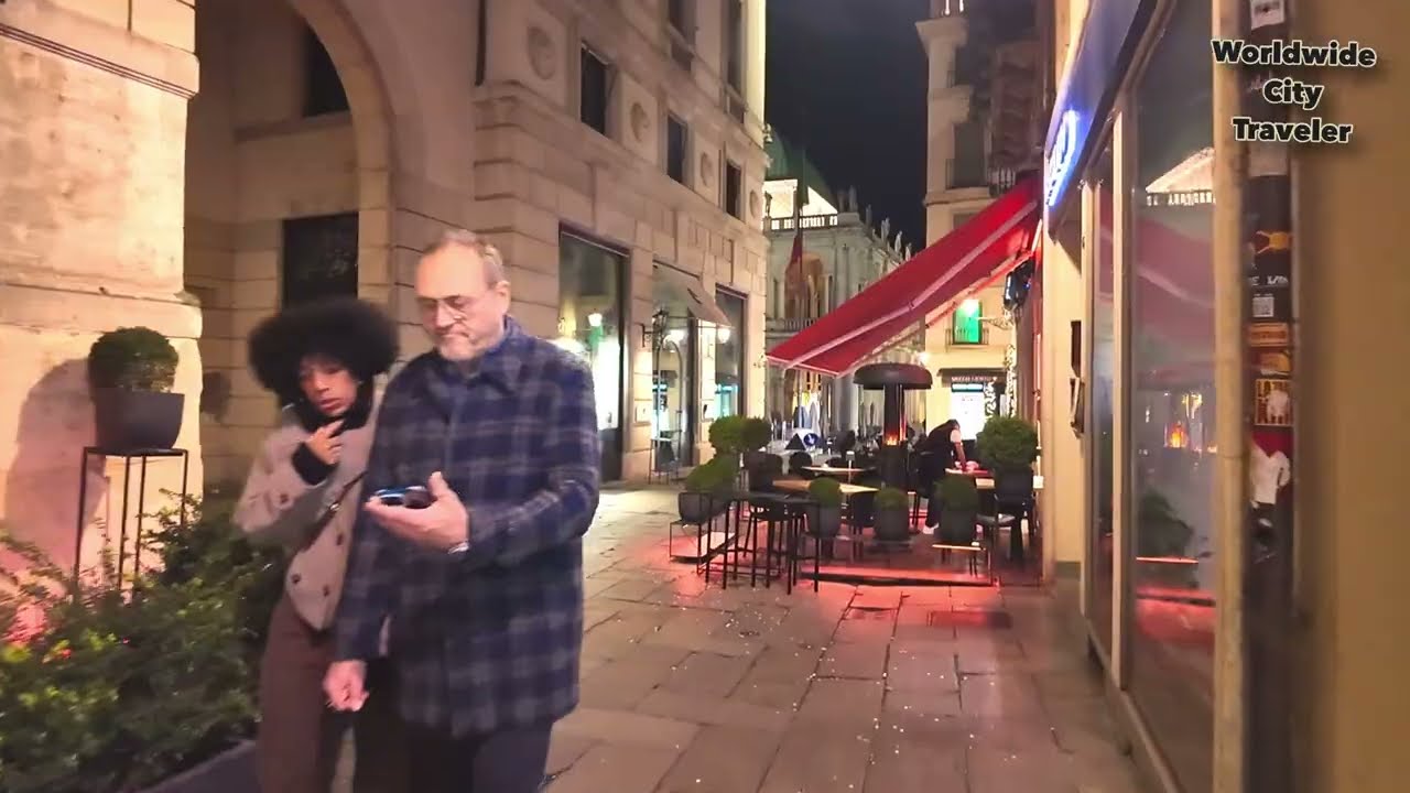 Vicenza Night Walking Tour, amazing Ghost City, Italy