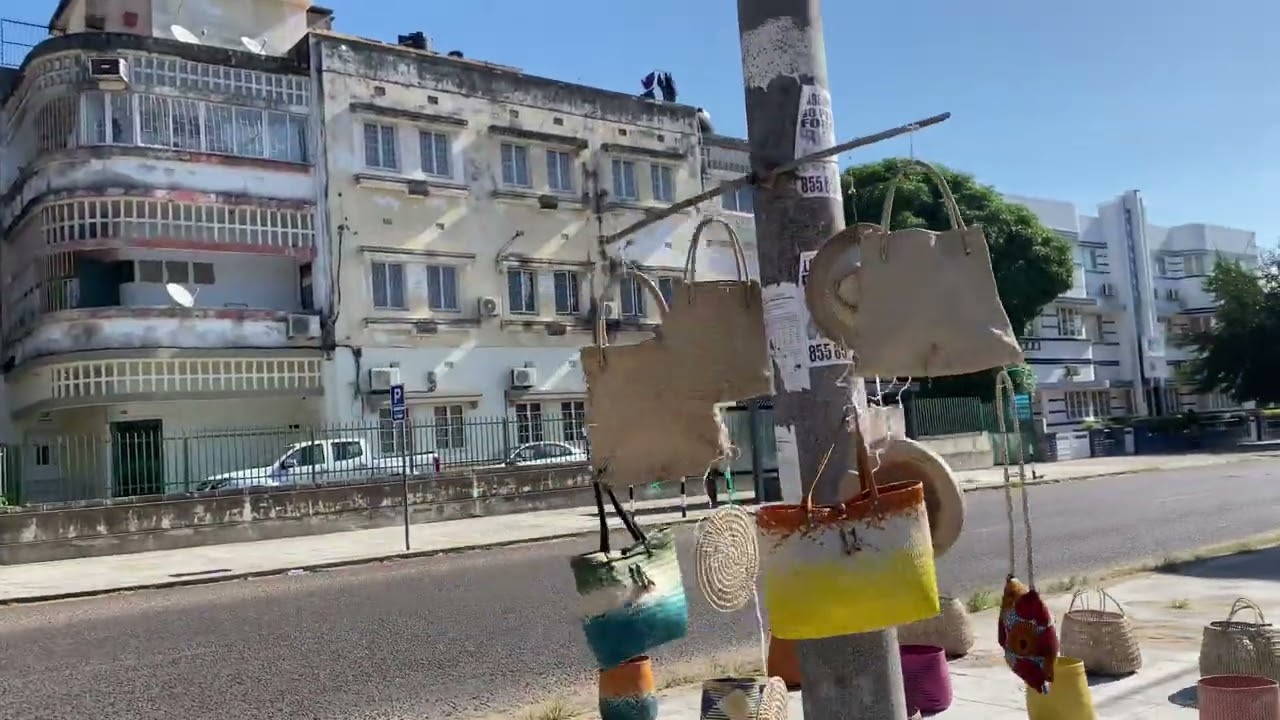 Maputo Moçambique, Bairro da Sommerschield, Rua Valentim Siti