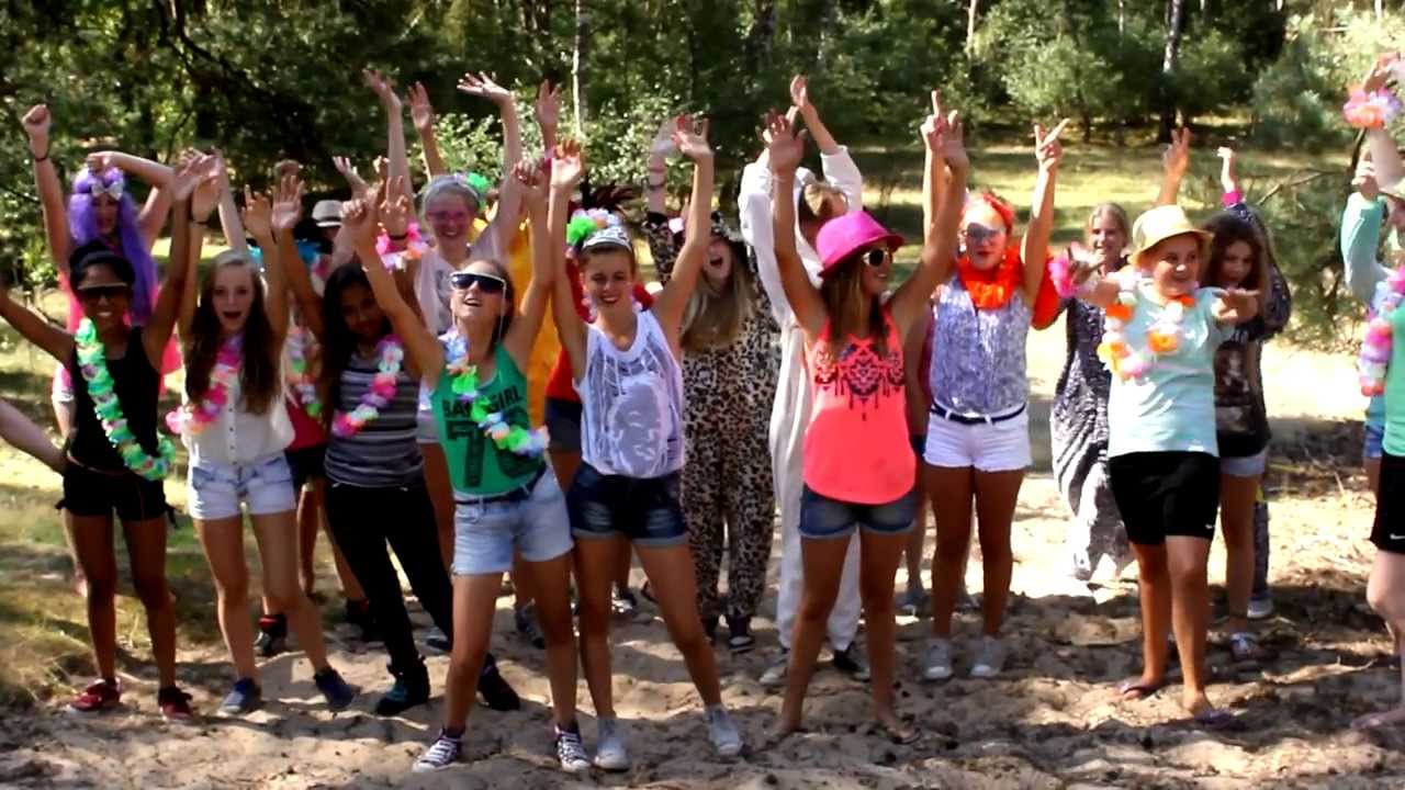 4XM WORKSHOP LIPDUB thrift shop