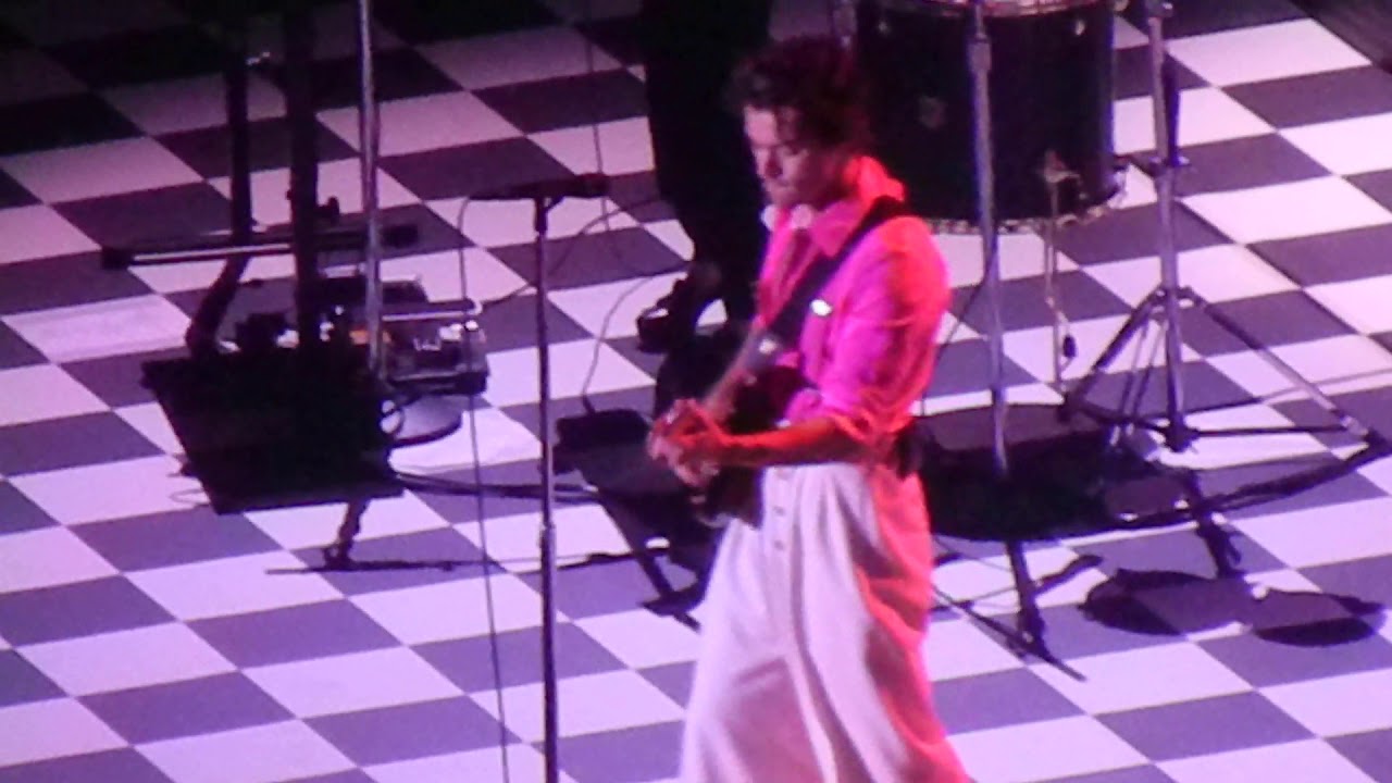 Harry Styles - She (12/13/2019)