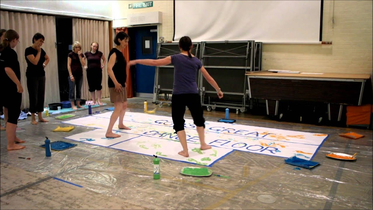 Outrageous Grace (Cath Evans)- dancing with paint, experiment 1: Living Colour Creative @ uC Grace