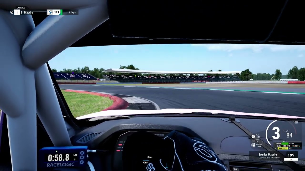 BMW M2 — Silverstone — Hotlap + Setup