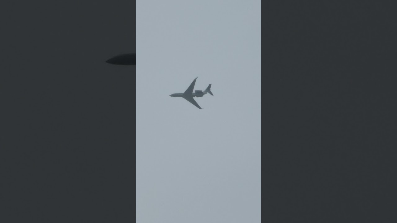 Gulfstream G650 Approach into POS 
