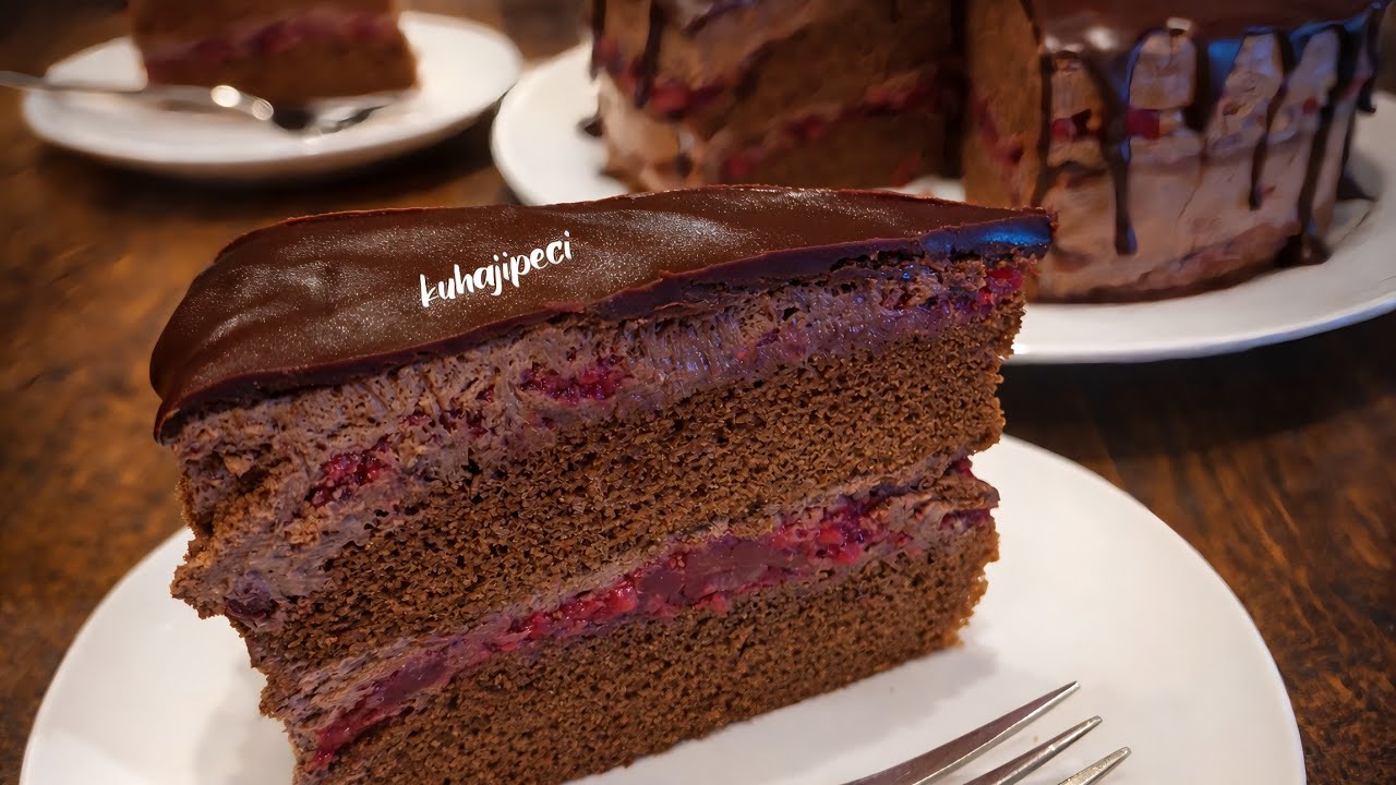 Čokoladna torta sa kremom od malina-jednostavna i svježavajuća