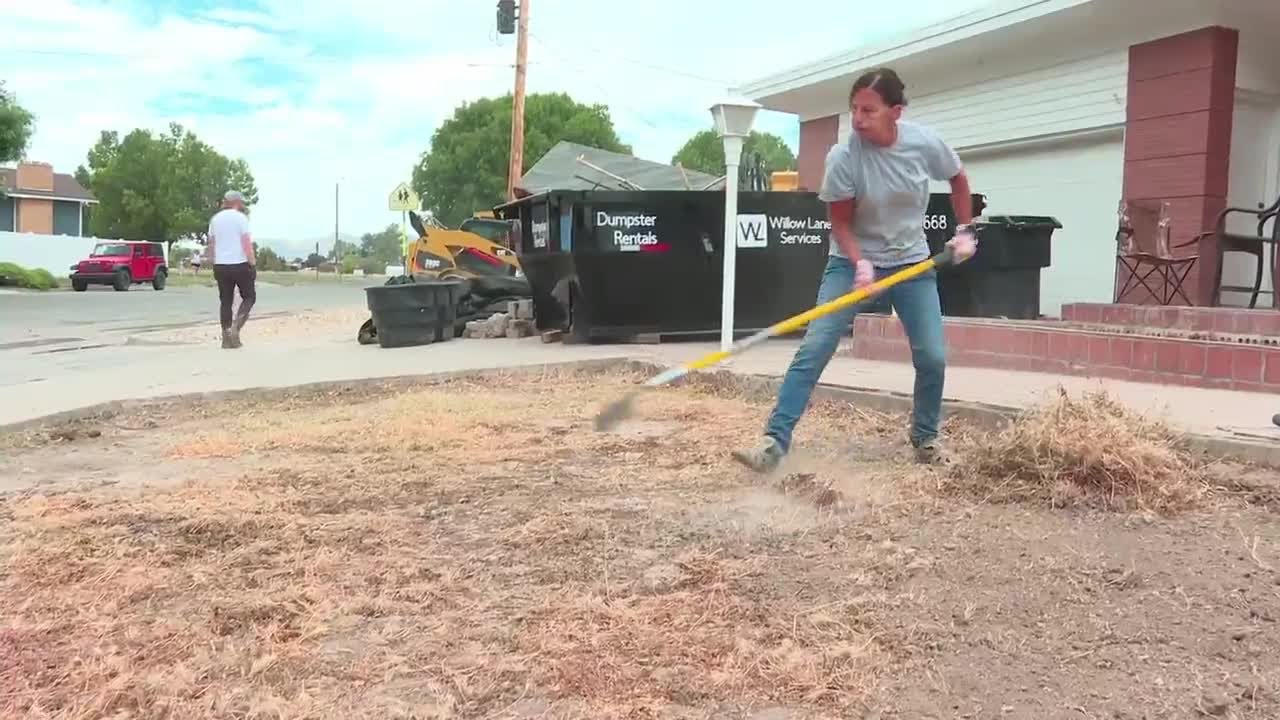 Neighbors, mayor dig in to clean up site of Tremonton officer shootings