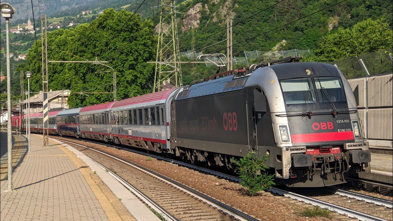 Treni di FINE primavera sulla BRENNERO. Brennerbahn am Frühlingsende
