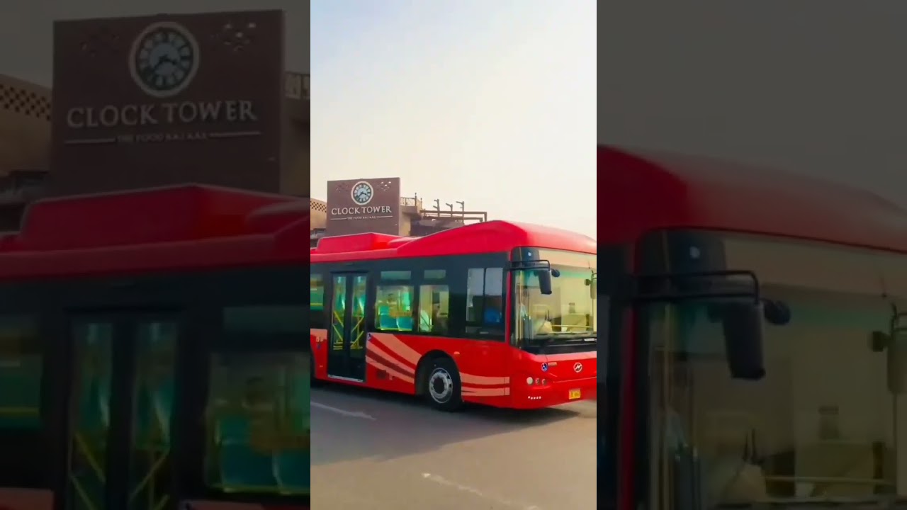 Karachi Red Bus on Clifton Road