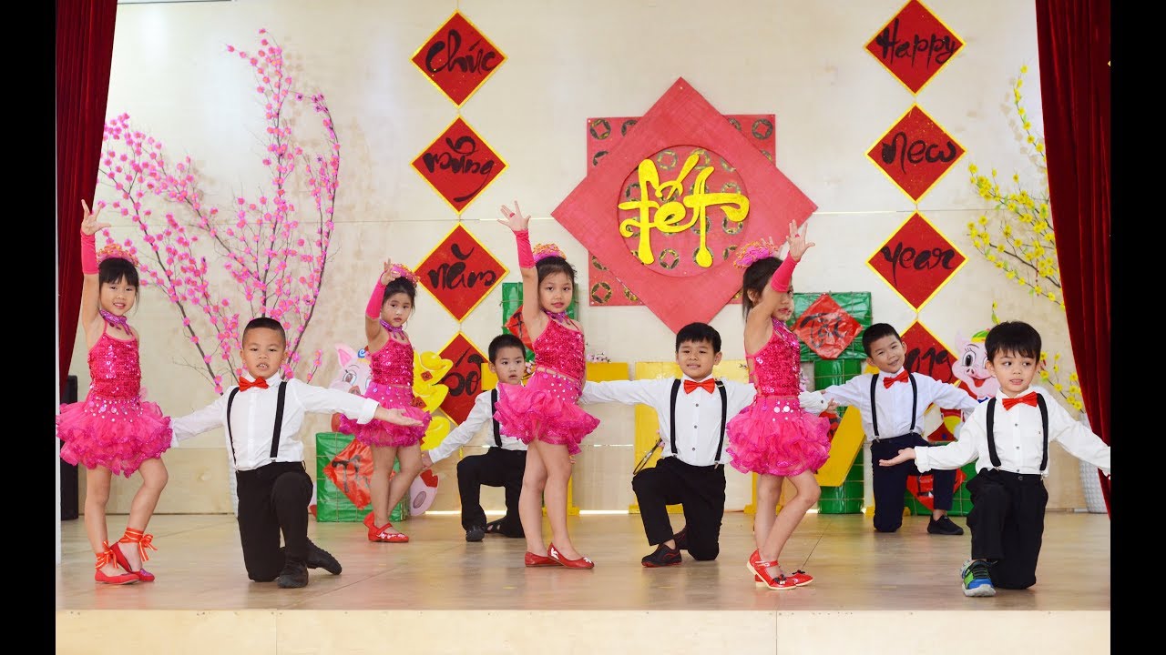 Khiêu vũ thiếu nhi - Kids dancesport - Tiny Flower Montessori School