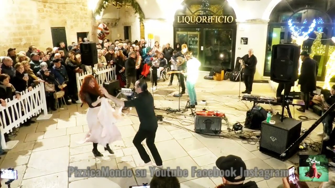 Tamburellisti di TorrePaduli danza Mina Vita & Andrea Caracuta - Ruffano 2026 da Telecamera4k