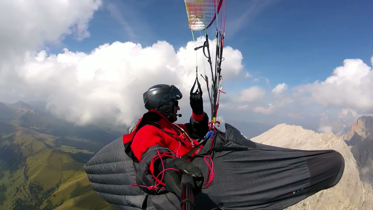 Paragliding Dolomites