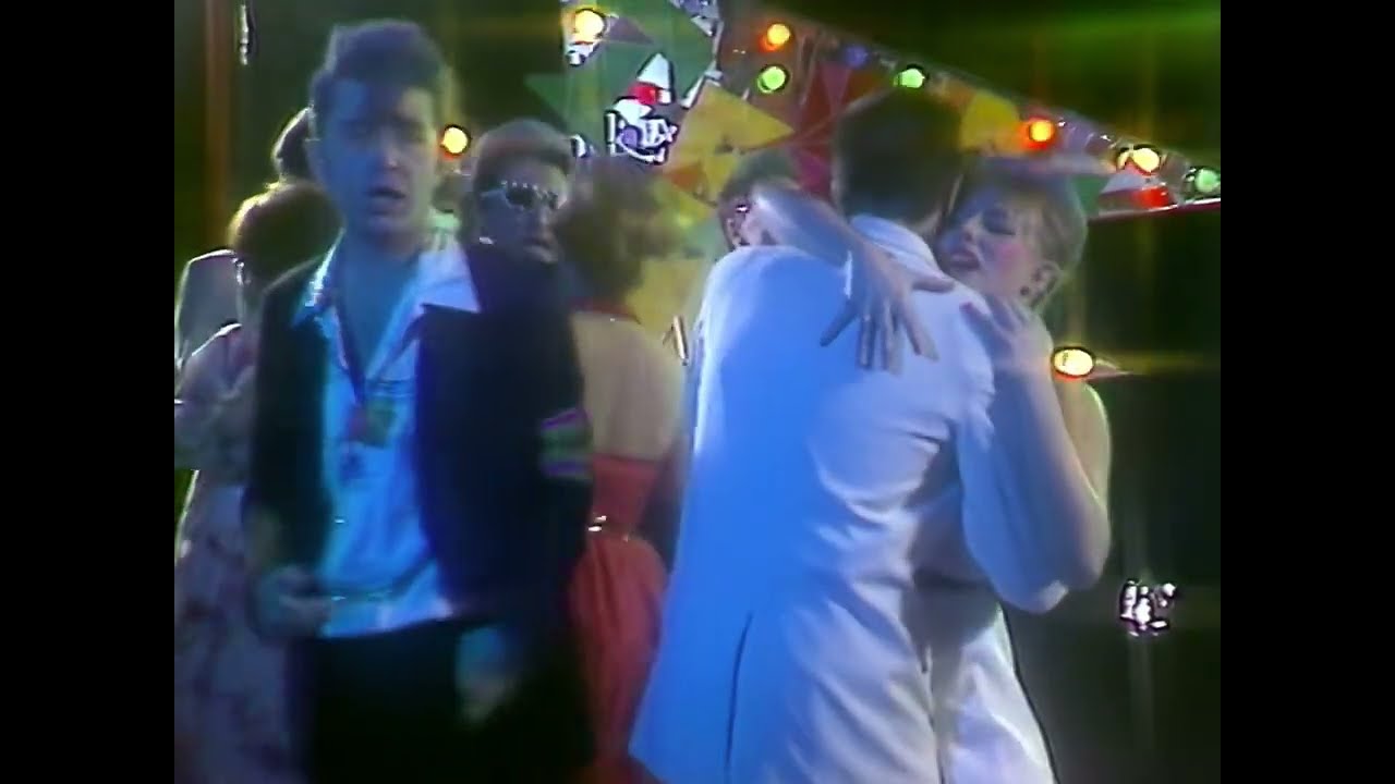 Hung&aacute;ria - Ciao Marina (HD Remaster)
