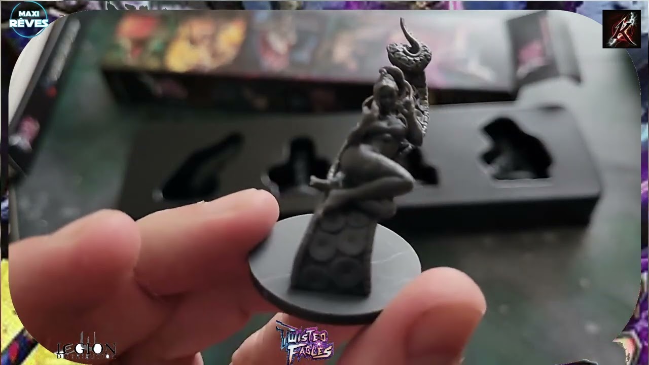 Twisted Fables  Les Extensions +Figurines  Unboxing