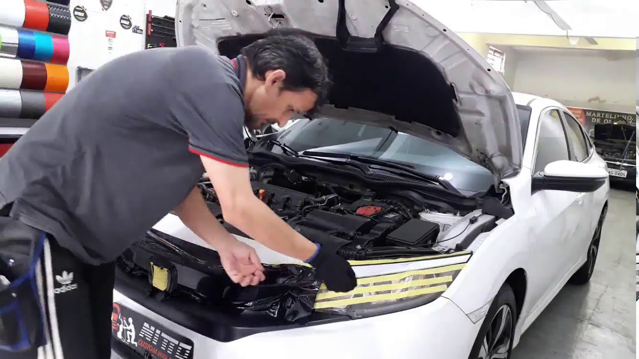 Civic G10 Delete Chrome + Envelopamento do teto no Black piano Oracal 651