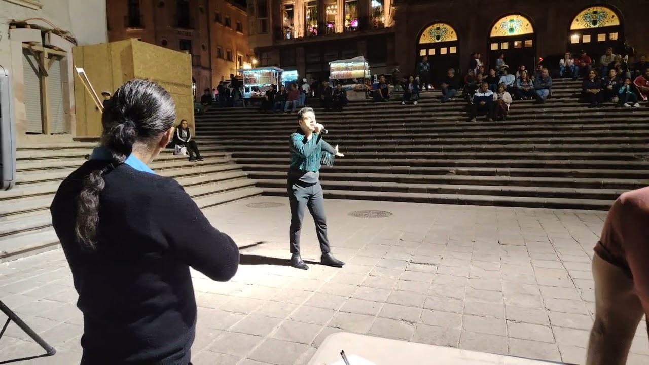 Ramses Olé en homenaje a Chente Fernández en Zacatecas 