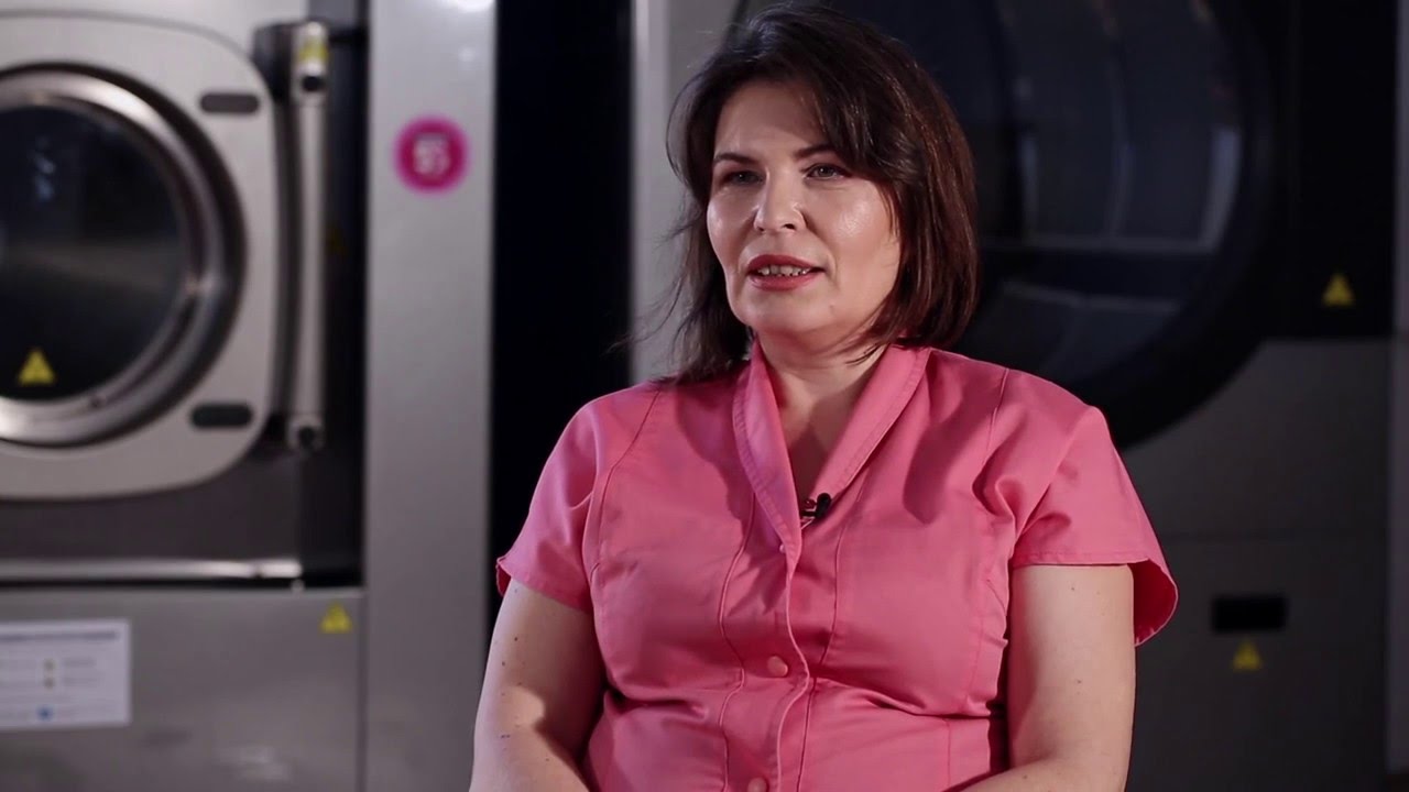 Irina Tanase - instructor spalatoria Fulg de Nea, unitate protejata