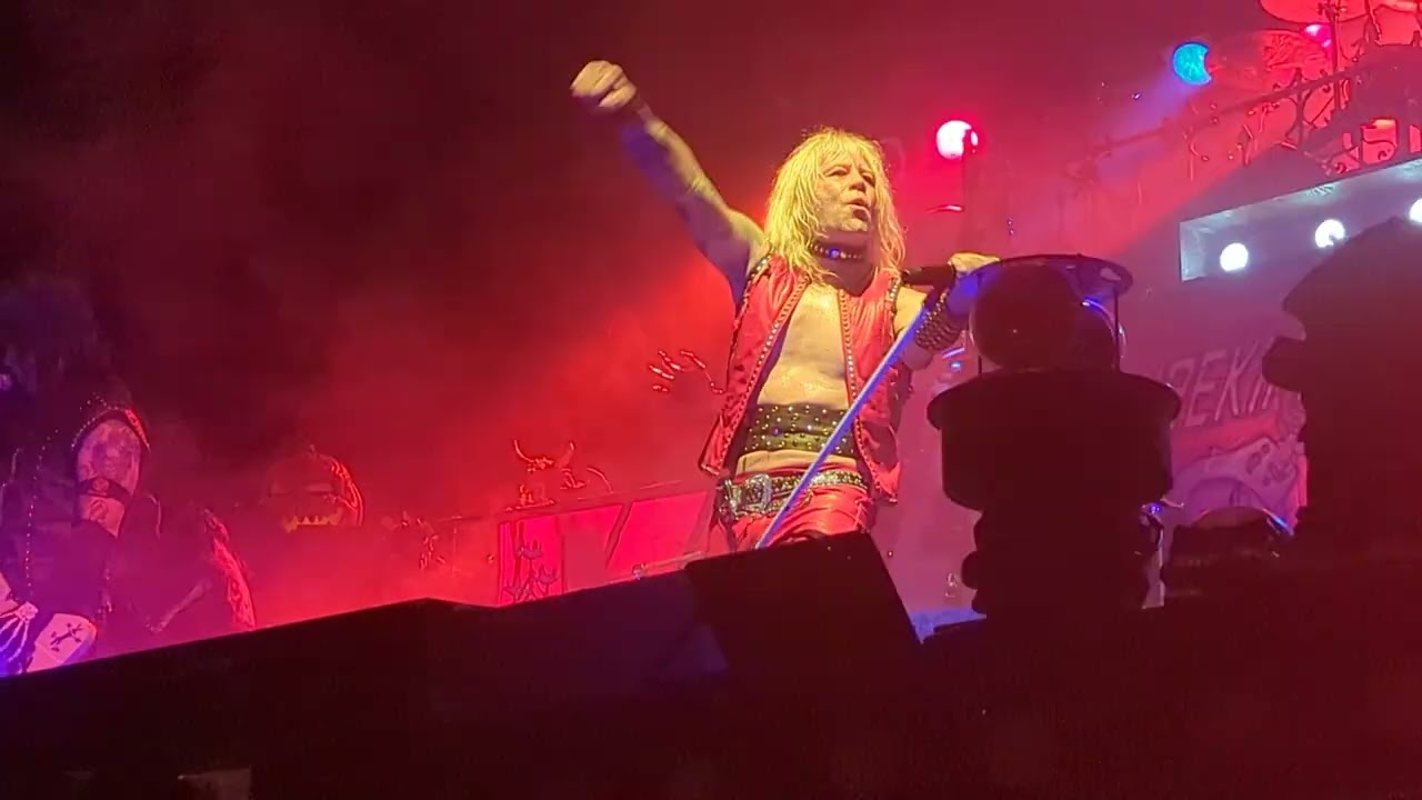 Wreking Crue LIVE at Harpos Concert Theater - Detroit