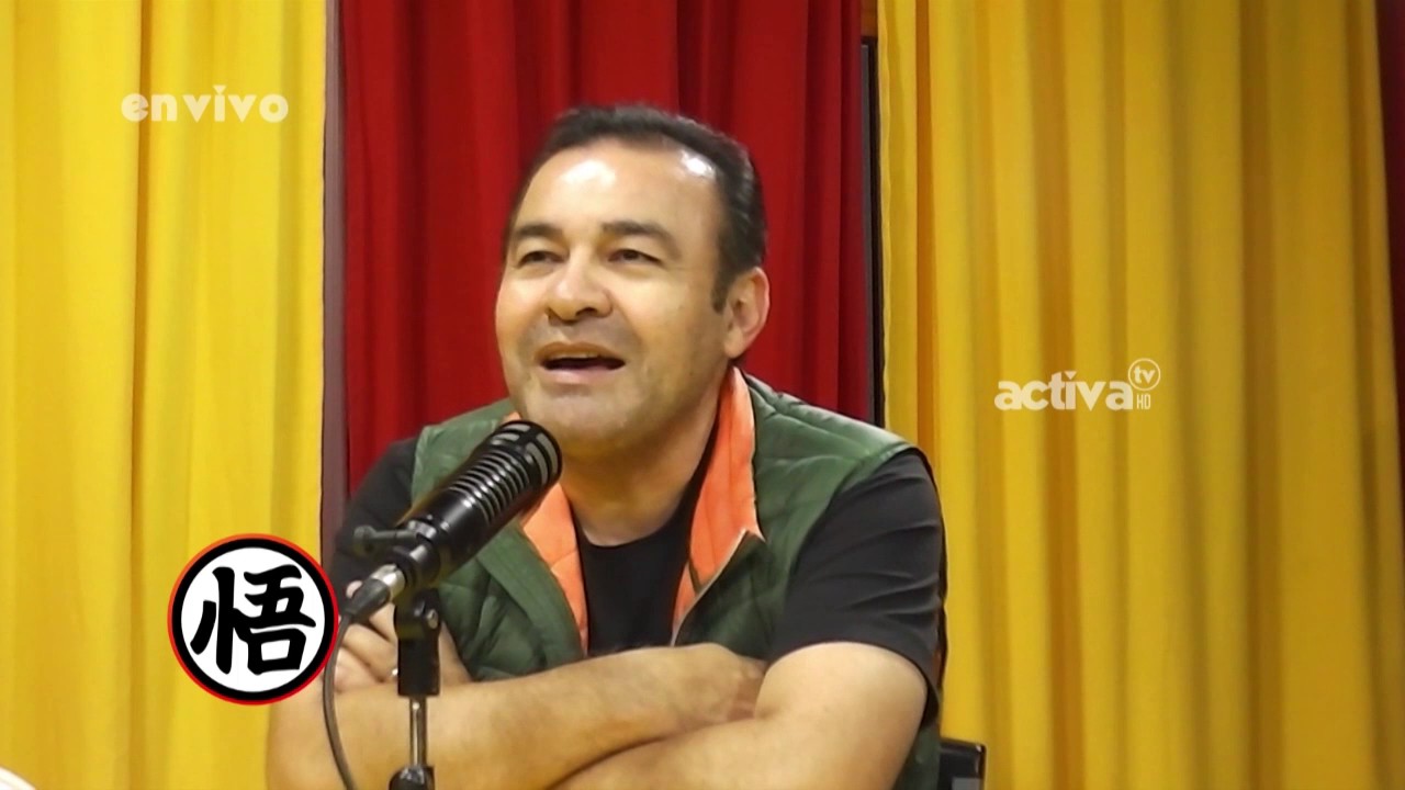 Mario Castañeda (voz de Goku) en La Mera Yema - Parte 1