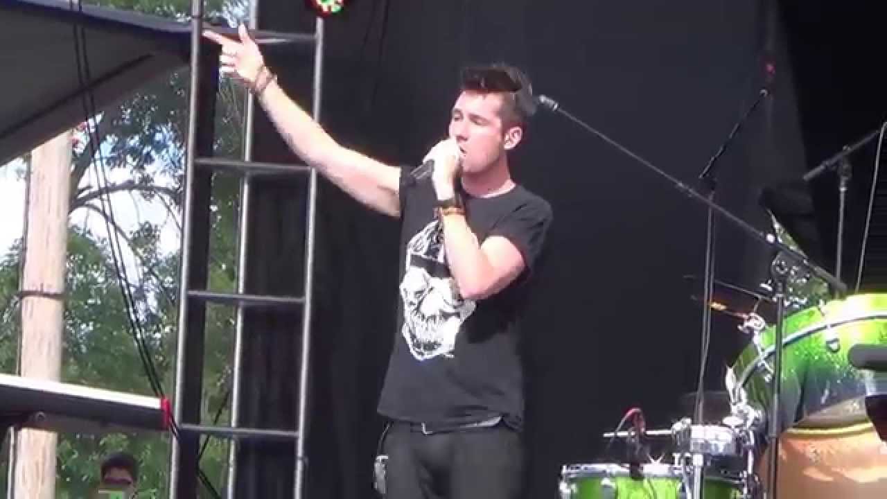 Bastille - Icarus (live) Governors Ball NYC 2014
