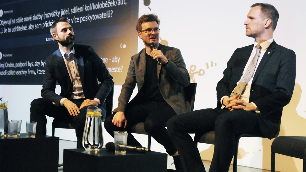 Sd&iacute;len&iacute; dat jako cesta: Jak si poradit s n&aacute;růstem počtu aut?