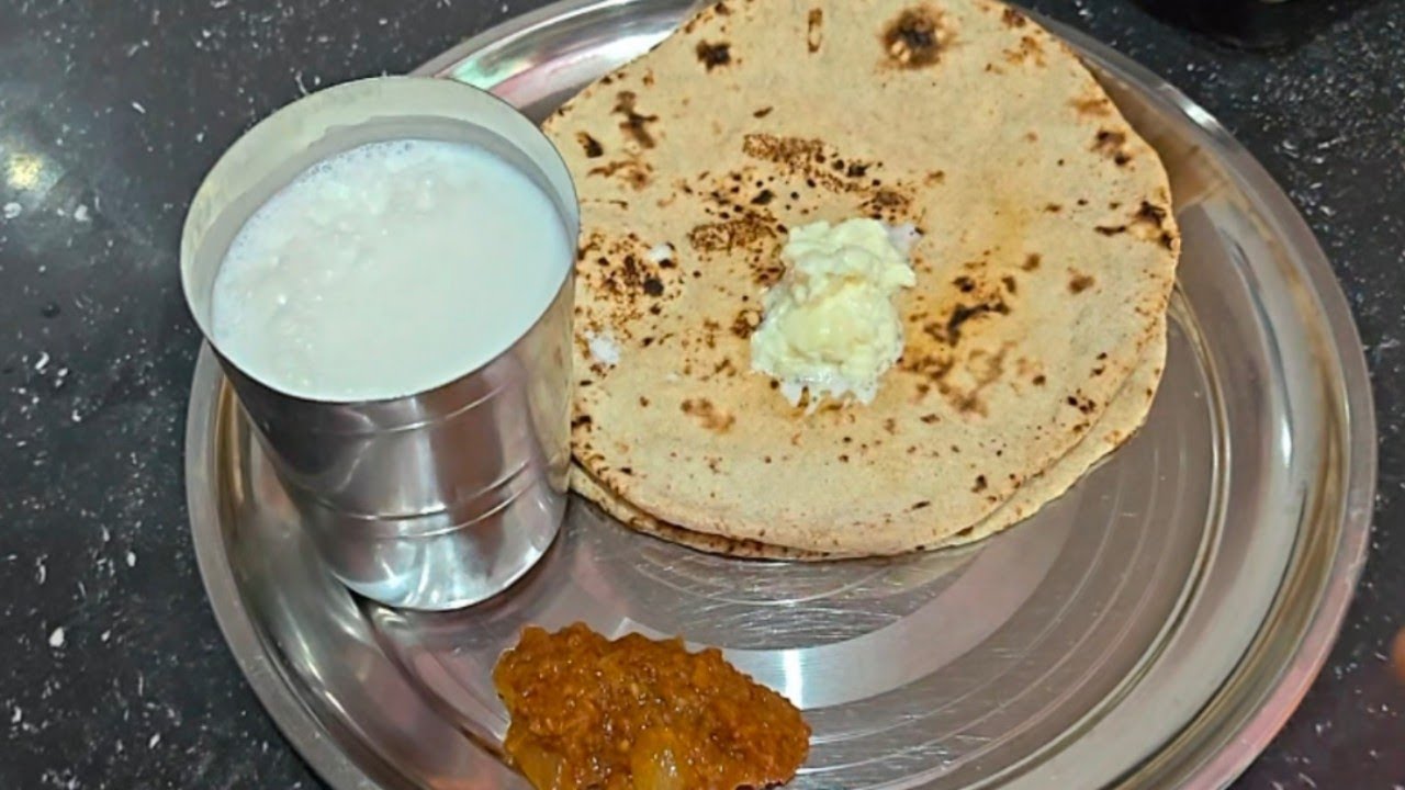 सिलबट्टे पर बने लहसुन प्याज की चटनी स्वाद ऐसा  कि रोटी भी ज़्यादा खा ली! |@rubynagar1490