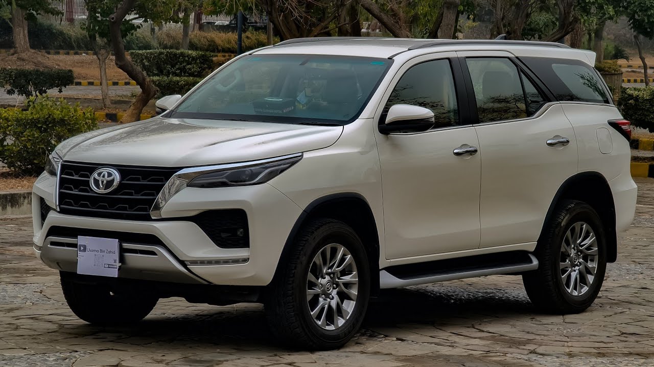 Review (Part-1) | Toyota Fortuner E4 Sigma |  Pakistan | 4K #toyota #fortuner #toyotafortuner #sigma