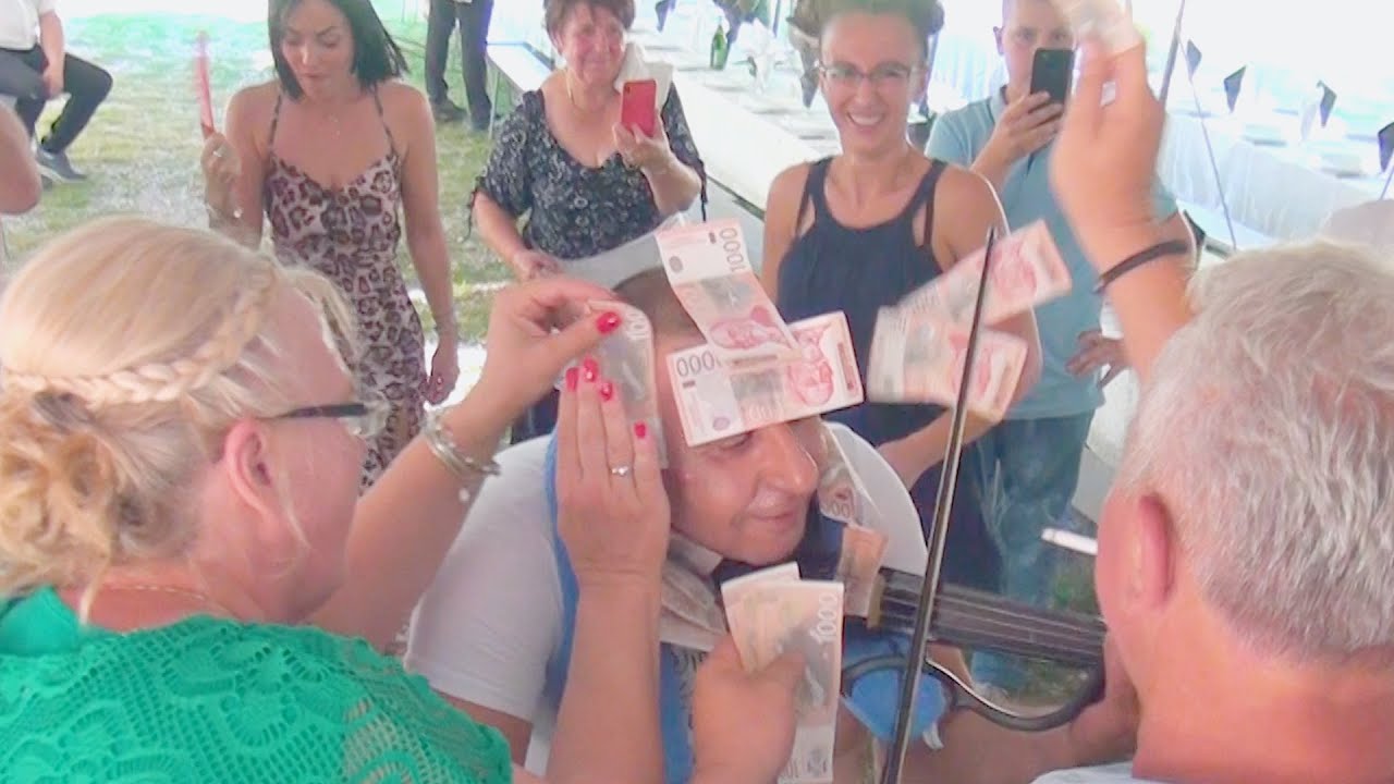 KOLO ZA DOMACINE U PIROMANU / DJABE PIROMANAC & ORKESTAR ACE PIROMANCA ( PUNOLETSTVO KOD MIMIJA )