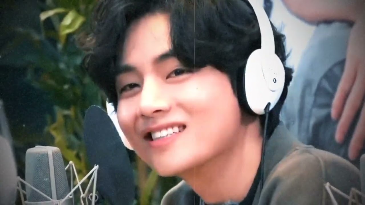 Kim Taehyung - cardigan
