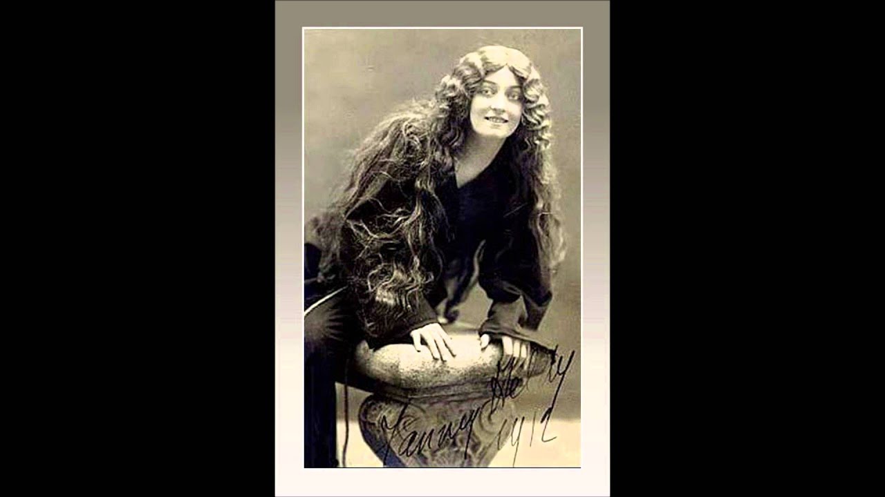 Soprano FANNY HELDY - Louise - 