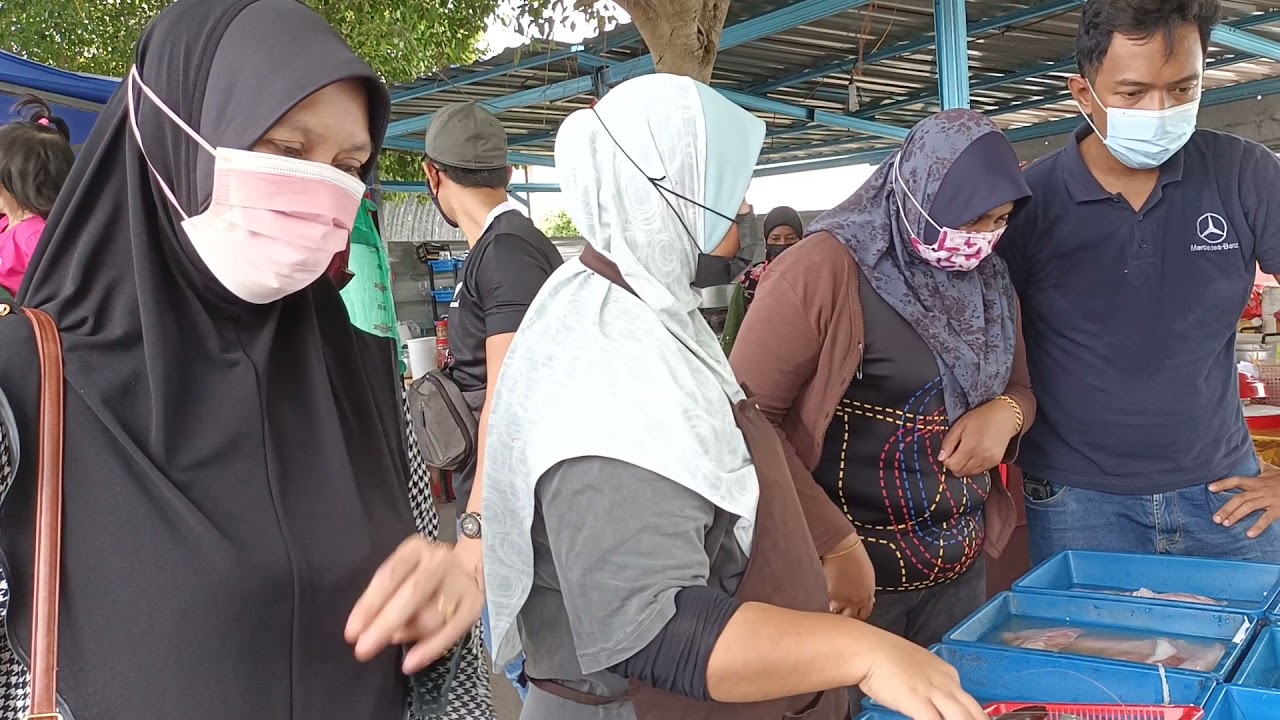 Jom pekena Makanan laut bergoreng di CELOP-CELOP 5A di Sedeli Besar..😁🌹