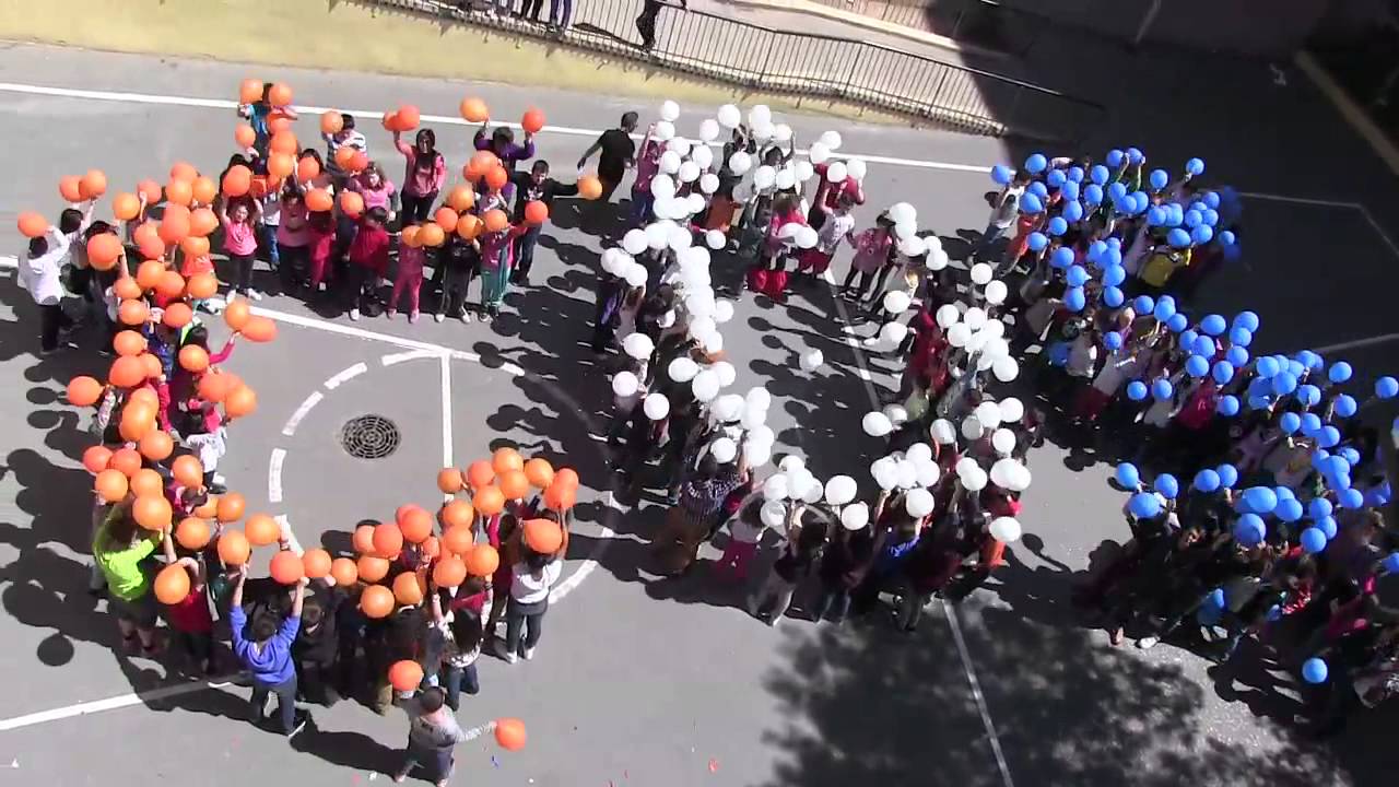 Lipdub: Pedagogium Cos a tot color