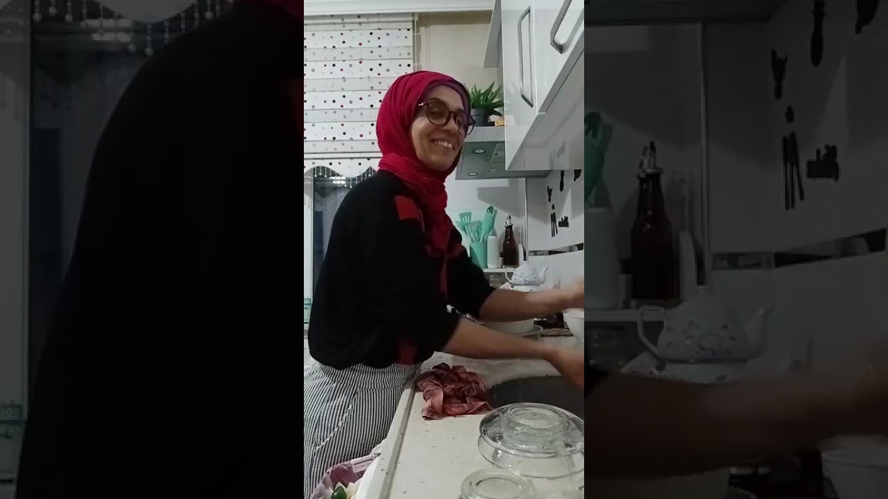 جارتنا طبيبه كانت تلبس غير جلابا  وحده برك