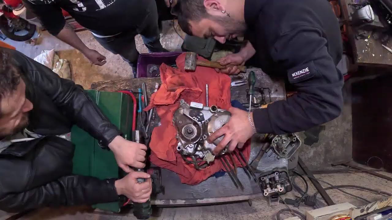 opération à cœur ouvert du moteur de la 125 cbr 2005