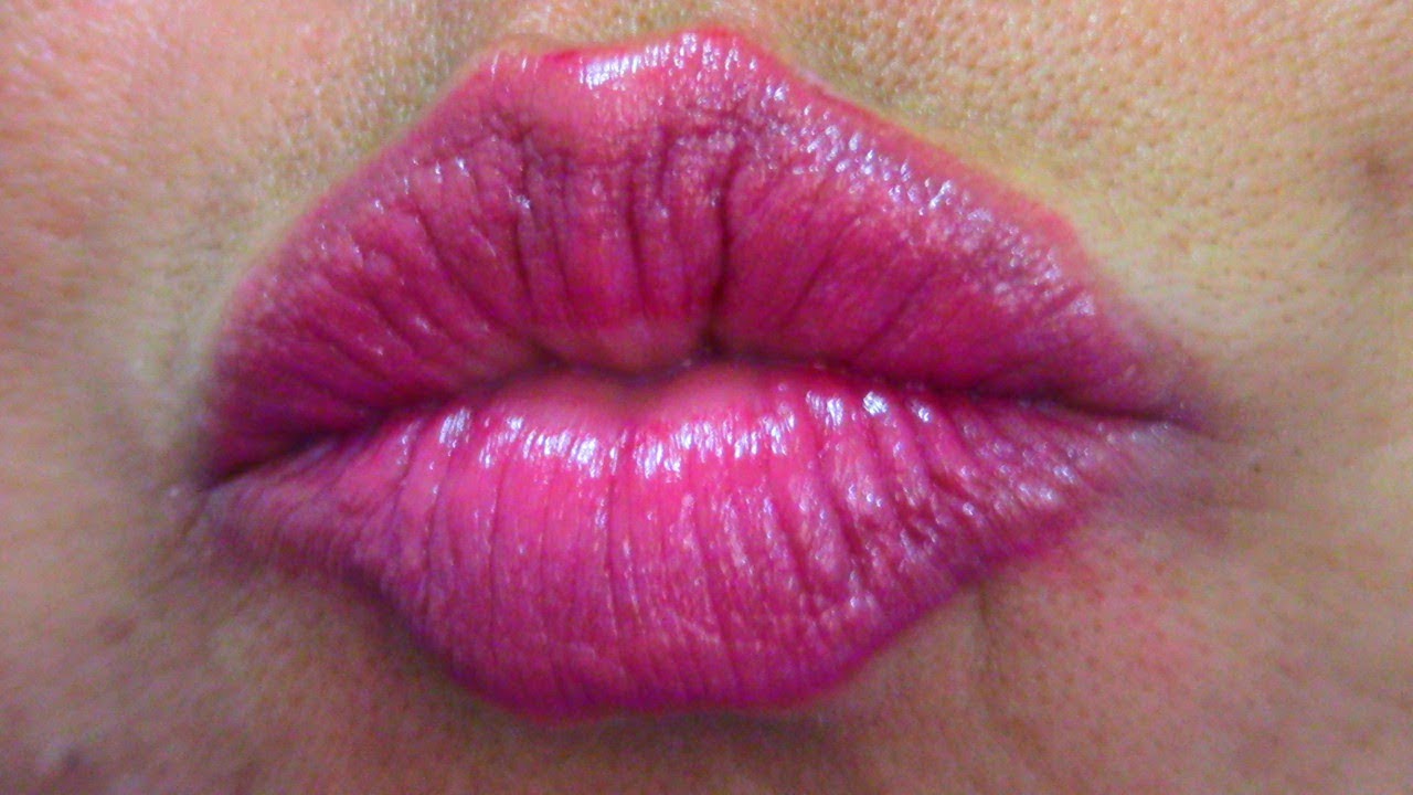 ASMR L. A.  colors maroon lipgloss Application birthday gift from stepdaughter ScorpioAnn