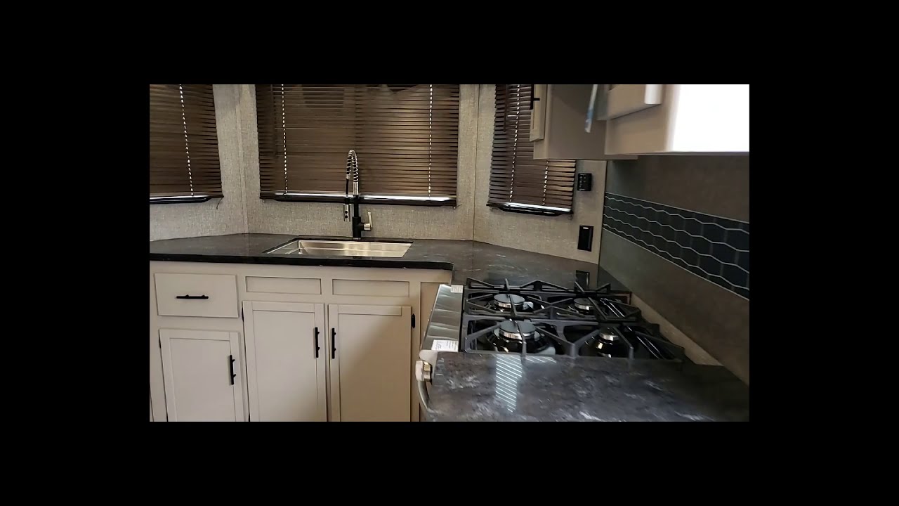 Hampton 388FKL Walkthrough