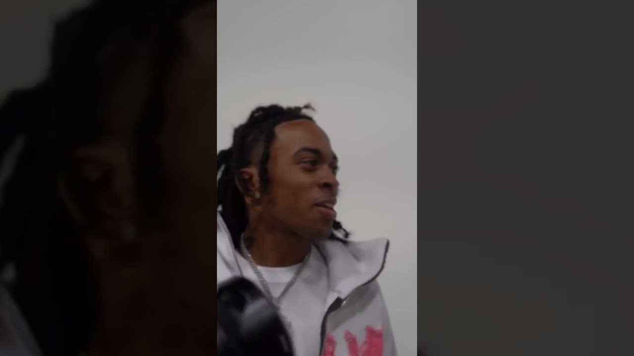 Yanni Kisses Eli in front of Troy #richboytroy #yannimonet #eliunique